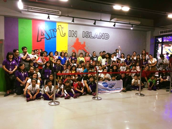 Big Astrokidd group photo on tour