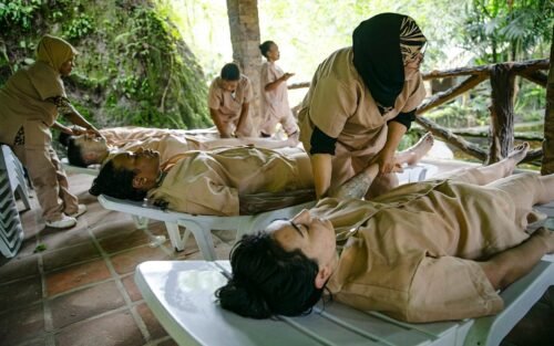 Massage at Puning Hot Spring, Porac, Pampanga